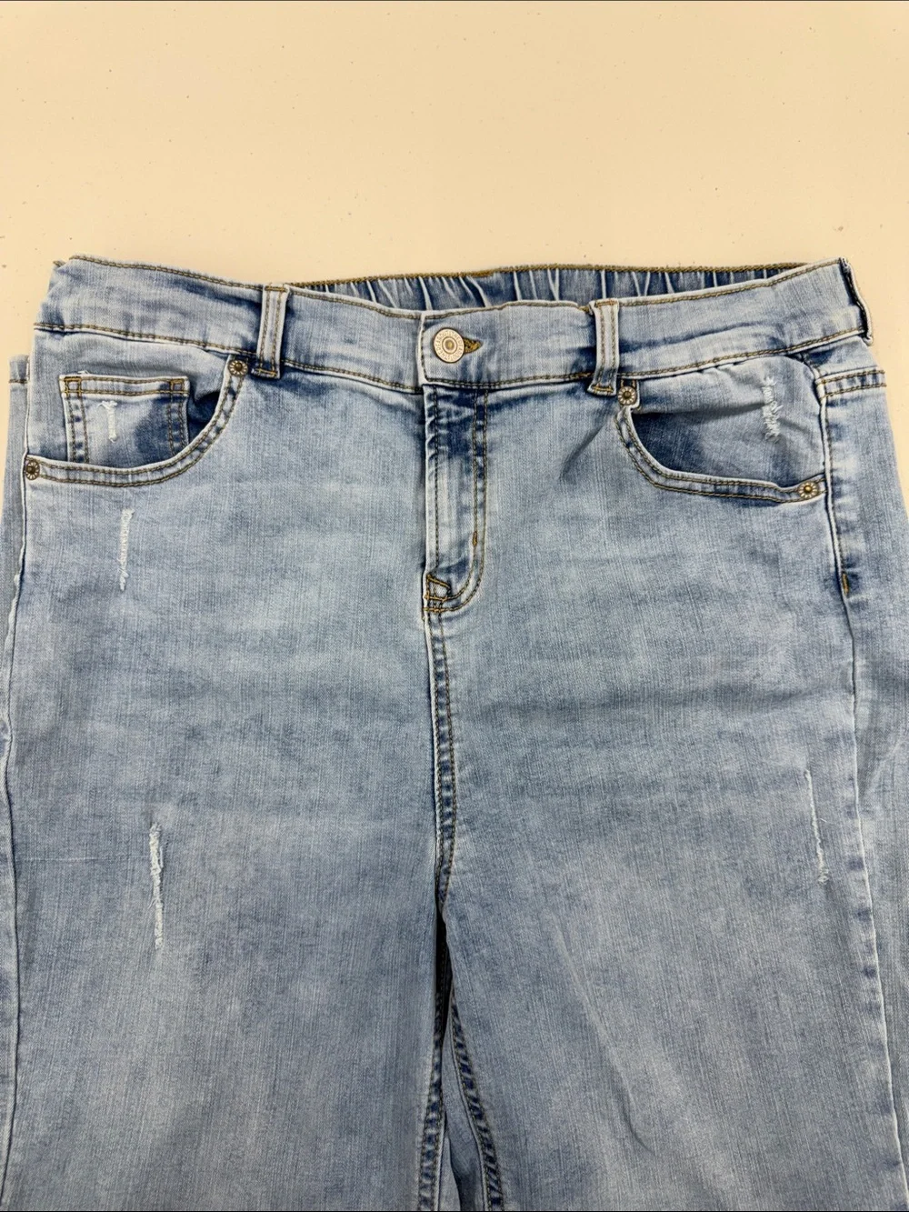 Girls Straight Leg Jeans in Light Blue Wash 16.5 Plus Stetch